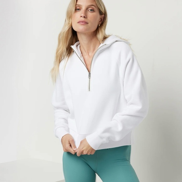 Vuori Restore White Half-Zip Hoodie - Picture 4 of 6